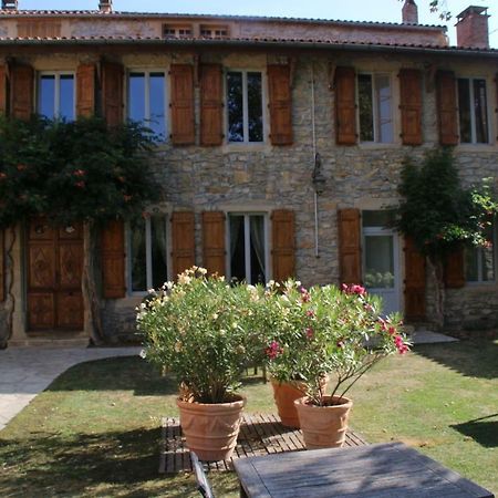 Les Tilleuls Saint-Georges-de-Luzençon Eksteriør billede